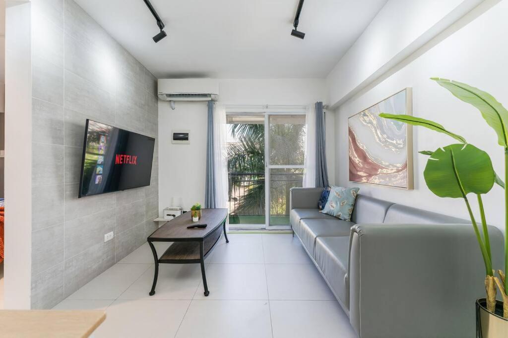 Airport Express Hostel E-527, 2 Minutes To Airport,Fast Wifi, Free Netflix Lapu-Lapu City Exterior foto
